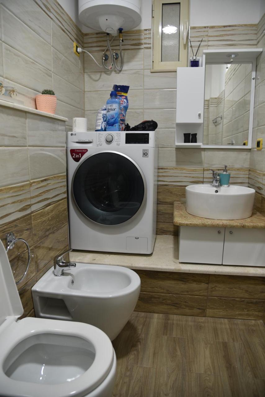 Alindro City Center Apartment Τίρανα Εξωτερικό φωτογραφία